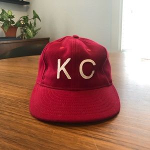 Baldwin fitted KC hat